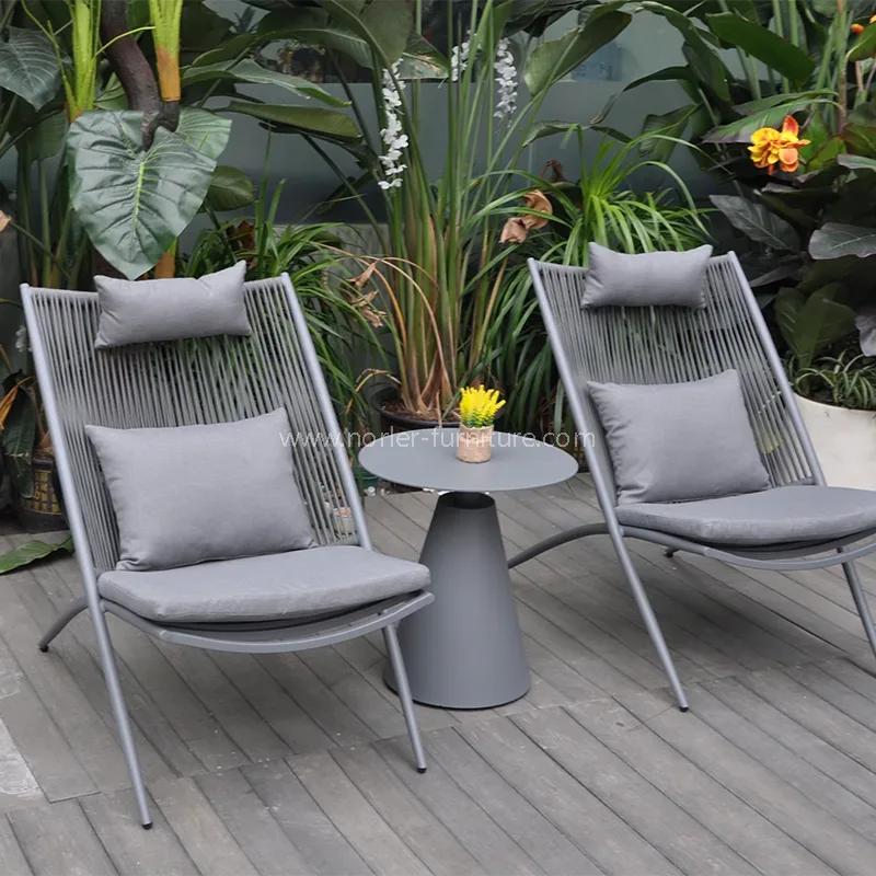 Modern enkel utomhusvävd balkonguppsättning