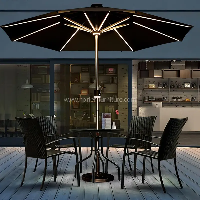 Smart LED -solkylning och uppvärmningsljusparasol